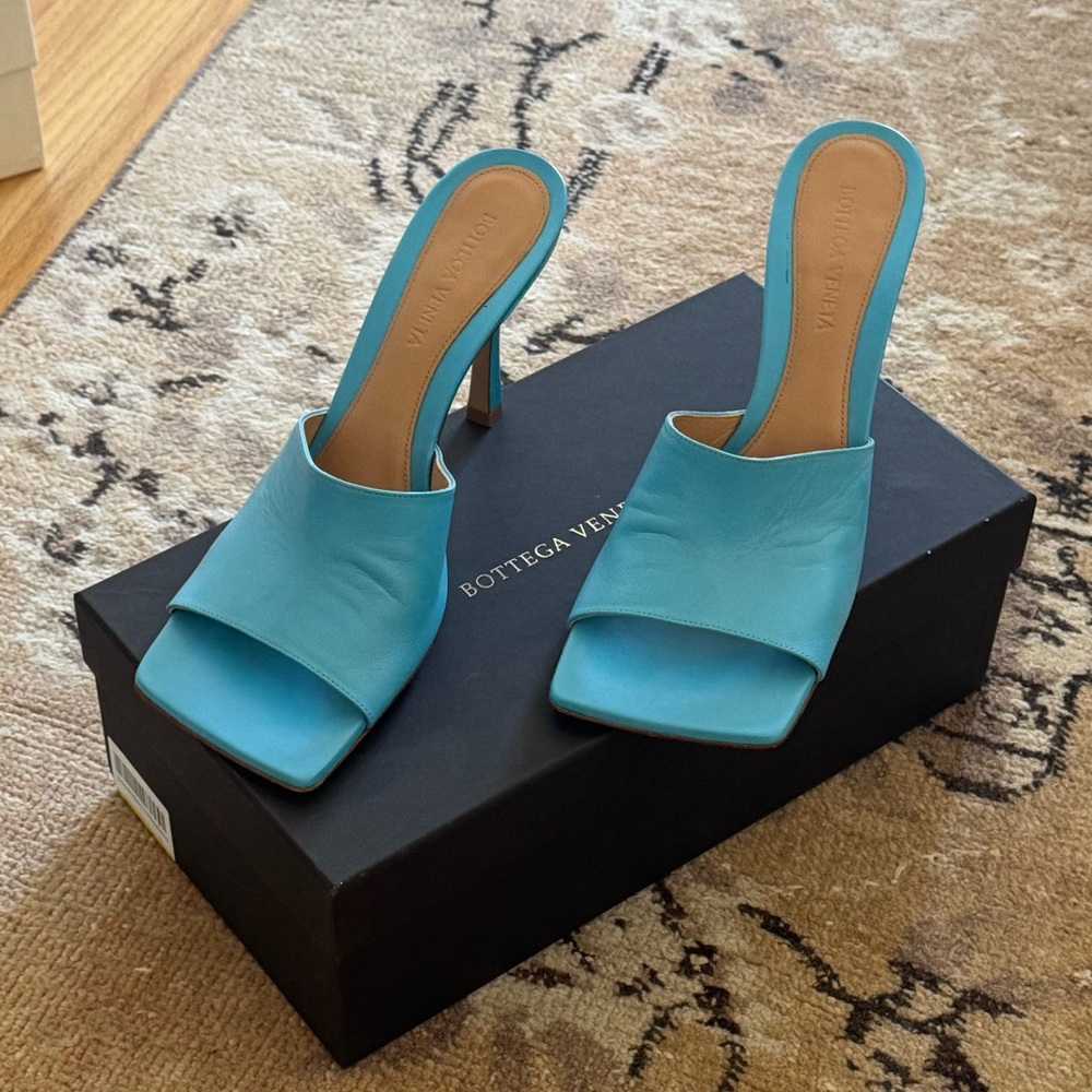 Bottega Veneta Stretch Mules Blue 39